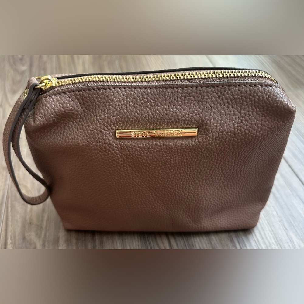 Steve Madden Taupe clutch Cosmetic Bag